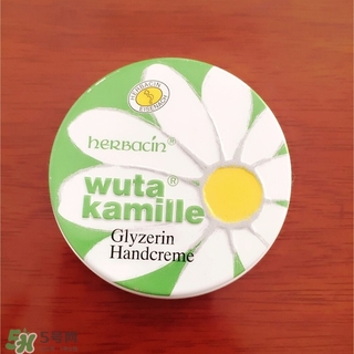 賀本清護(hù)手霜鐵盒真假 德國(guó)herbacin鐵盒小甘菊護(hù)手霜真假 賀本清護(hù)手霜鐵盒真假 德國(guó)herbacin鐵盒小甘菊護(hù)手霜真假