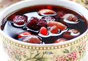 四紅補血粥的營養(yǎng)價值 四紅補血粥的功效與作用及食用方法