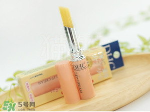 唇膏為什么要含防曬？防曬唇膏有什么好處？