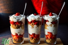 雙皮奶是酸奶嗎?雙皮奶和酸奶的區(qū)別