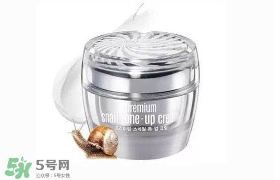 素顏霜會(huì)悶痘嗎？用素顏霜會(huì)長痘嗎？