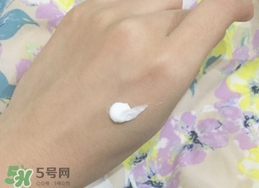 依泉是哪個(gè)國家的牌子？uriage依泉是什么牌子檔次？