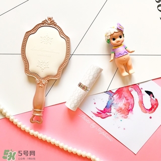 雅頓唇膏保質期怎么看？雅頓唇膏保質期