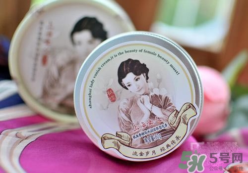 雪花膏適合油性皮膚嗎？油性皮膚可以用雪花膏嗎？