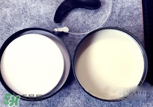 豬油膏和隔離霜哪個(gè)先用？豬油膏的使用步驟