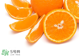 橙子吃多了會(huì)怎么樣？橙子吃多了皮膚會(huì)變黃嗎？