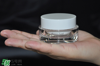 花肌粹素顏霜怎么樣？花肌粹素顏霜好用嗎？