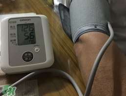 歐姆龍電子血壓計j12怎么樣?好用嗎? 歐姆龍電子血壓計j12怎么樣?好用嗎?