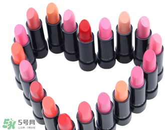 口紅可以帶上飛機(jī)嗎？坐飛機(jī)可以帶口紅嗎？