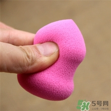 新買的美妝蛋怎么清洗?美妝蛋第一次怎么清洗? 新買的美妝蛋怎么清洗?美妝蛋第一次怎么清洗?