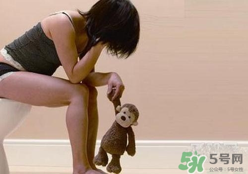 巴豆可以治療便秘嗎？便秘可以吃巴豆嗎？