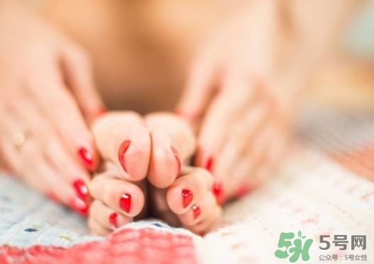 懷孕12周走路的時候腳麻是怎么回事? 懷孕12周走路的時候腳麻是怎么回事?