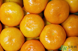 小橘子上火嗎？小橘子吃多了會(huì)上火嗎？