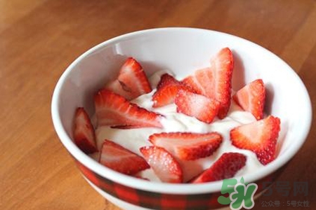 母乳可以做酸奶嗎？母乳也能制酸奶嗎？