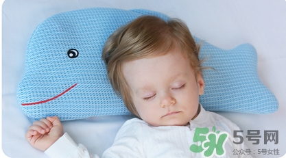 寶寶枕頭用什么枕芯好?寶寶用什么枕芯不上火? 寶寶枕頭用什么枕芯好?寶寶用什么枕芯不上火?