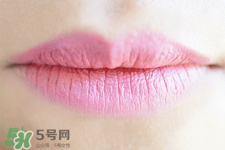 上火嘴角為什么會(huì)爛？上火嘴角爛了怎么辦？