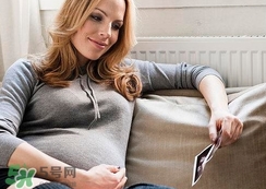 懷孕38周流出像白帶似的東西是怎么回事? 懷孕38周流出像白帶似的東西是怎么回事?