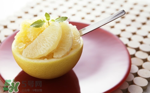 柚子皮能治咳嗽嗎?柚子皮治咳嗽的做法 柚子皮能治咳嗽嗎?柚子皮治咳嗽的做法