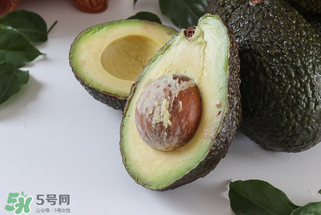 ?牛油果切開后不熟怎么辦？?牛油果沒熟切開了怎么辦？