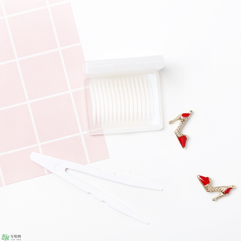 dup雙眼皮貼怎么用？dup雙眼皮貼怎么卸？