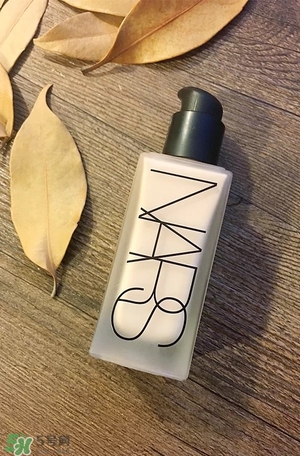 粉底液哪個牌子好？粉底液排行榜10強2017