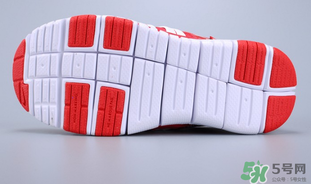 耐克毛毛蟲有加絨的嗎？耐克毛毛蟲有冬款嗎？