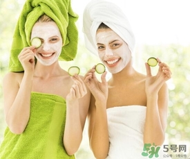 臉上脫皮可以敷面膜嗎？臉上脫皮敷什么面膜好？