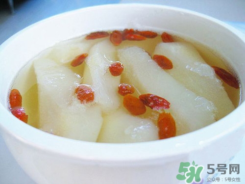 蜂蜜雪梨湯功效作用,蜂蜜雪梨湯的做法 蜂蜜雪梨湯功效作用,蜂蜜雪梨湯的做法
