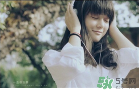 敲膽經(jīng)會影響月經(jīng)嗎？來月經(jīng)可以敲膽經(jīng)嗎？