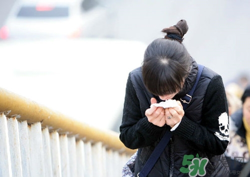 冬天咳嗽有痰吃什么合適?冬天咳嗽吃什么好的快 冬天咳嗽有痰吃什么合適?冬天咳嗽吃什么好的快