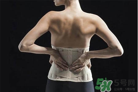 腰間盤(pán)突出者如何健身？腰間盤(pán)突出不適合哪些運(yùn)動(dòng)？