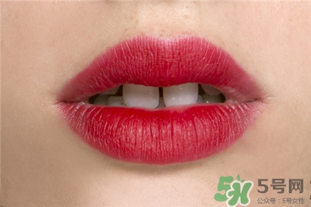 牙黃用什么顏色口紅?牙齒黃涂什么顏色口紅? 牙黃用什么顏色口紅?牙齒黃涂什么顏色口紅?