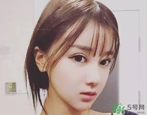 素顏霜什么時候涂？素顏霜怎么涂均勻？