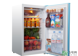 冬天冰箱結(jié)冰怎么辦？冬天冰箱冷藏室結(jié)冰怎么辦？