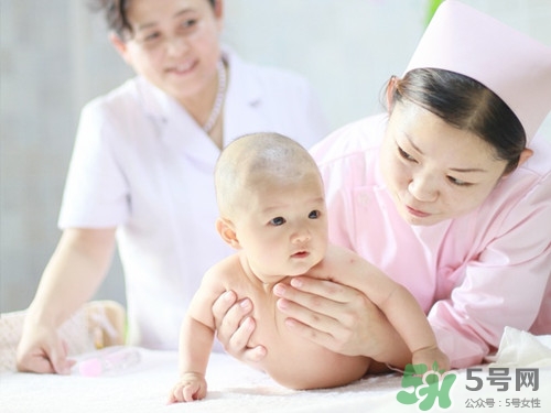 坐月子嘴巴苦是怎么回事?坐月子嘴巴苦怎么辦 坐月子嘴巴苦是怎么回事?坐月子嘴巴苦怎么辦