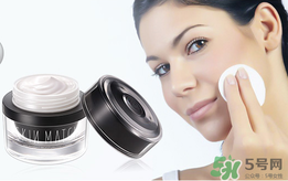 極密水光肌素顏霜怎么樣？極密水光肌素顏霜好嗎？