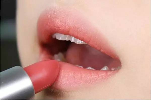 偽素顏妝怎么畫(huà)？怎么化素顏妝