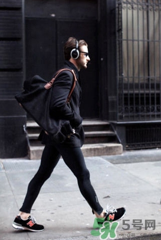 過年男生穿什么衣服？過年男生穿衣搭配