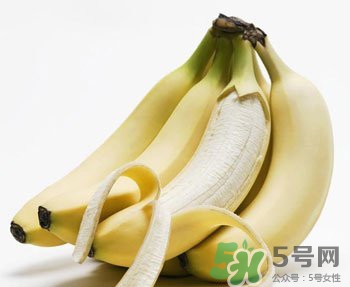 香蕉皮可以煮水喝嗎?香蕉皮煮水的功效與作用 香蕉皮可以煮水喝嗎?香蕉皮煮水的功效與作用