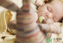 新生兒多少天滿月?新生兒幾天算滿月? 新生兒多少天滿月?新生兒幾天算滿月?