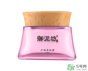 一葉子和御泥坊哪個(gè)好？一葉子面膜和御泥坊哪個(gè)好？