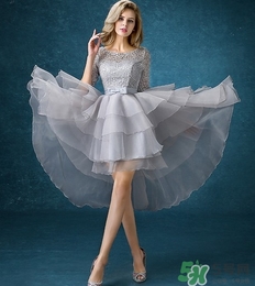 年會(huì)要穿禮服嗎？年會(huì)禮服搭配