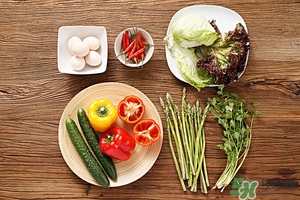 男人吃香菜殺精子嗎?男人吃香菜到底好不好 男人吃香菜殺精子嗎?男人吃香菜到底好不好