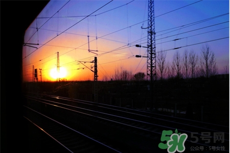 霧霾會影響高鐵嗎？霧霾天高鐵正常發(fā)車嗎？