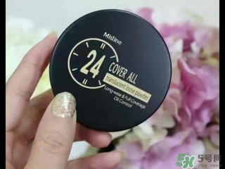 mistine24小時不脫妝散粉怎么用？mistine24小時蜜粉使用方法