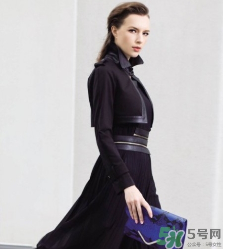 斗篷裝適合哪些人穿？斗篷大衣適合什么人穿？