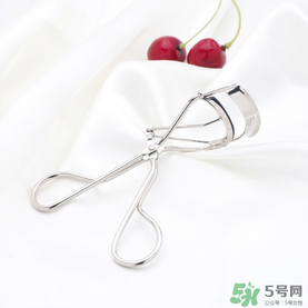 Lucky Trendy睫毛夾怎么樣？使用方法