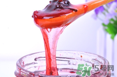 玫瑰花可以炒著吃嗎?玫瑰花醬的功效與作用 玫瑰花可以炒著吃嗎?玫瑰花醬的功效與作用