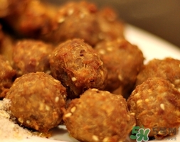 肉丸子怎么做有彈性？肉圓子怎么做比較Q彈？