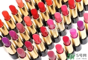 蘭蔻菁純絲絨唇膏290試色 蘭蔻全新菁純絲絨唇膏290試色圖 蘭蔻菁純絲絨唇膏290試色 蘭蔻全新菁純絲絨唇膏290試色圖